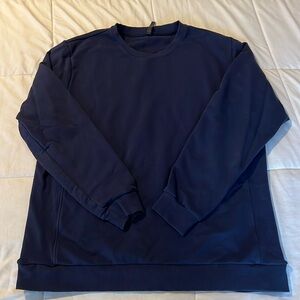 Fabletics Men’s Crewneck Sweatshirt - Navy Blue